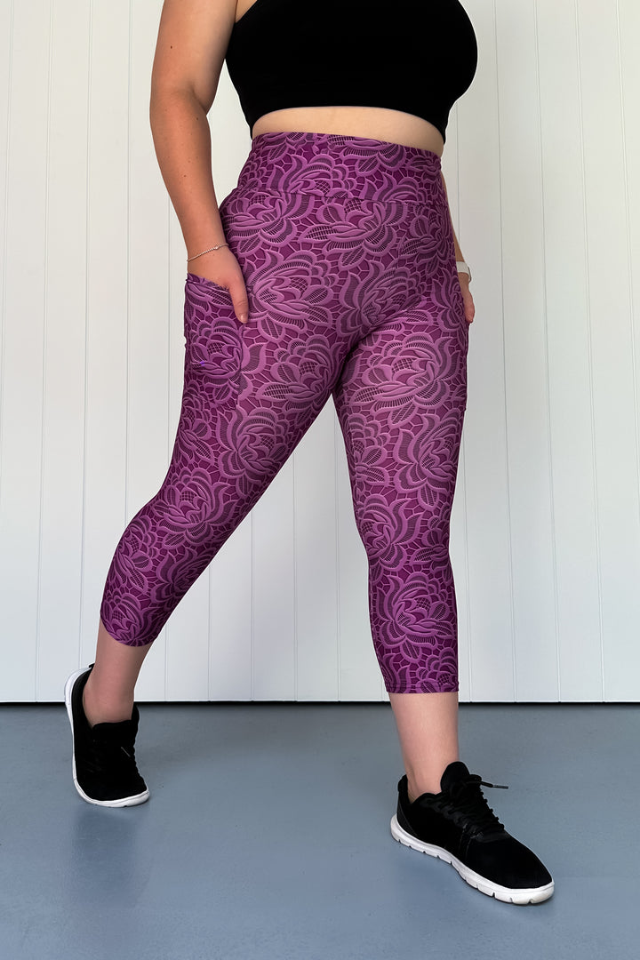 Lacy Plum - Casual - Capri Leggings - Pockets