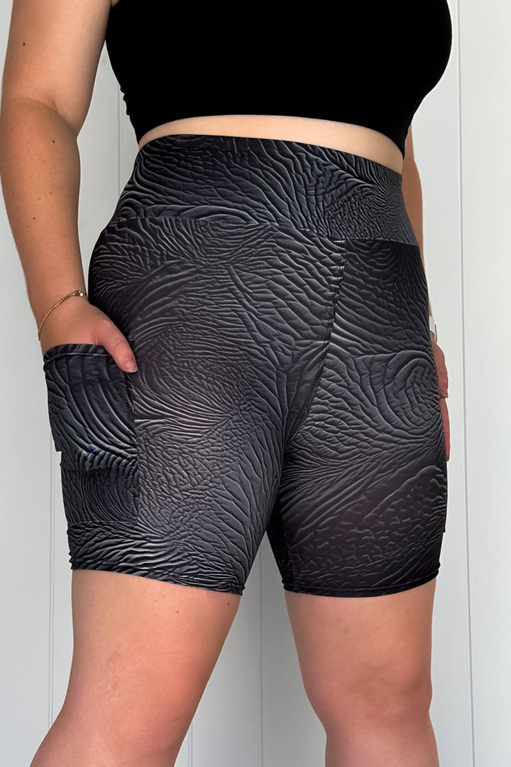 Leather Impression - Casual - Mid Shorts - Pockets