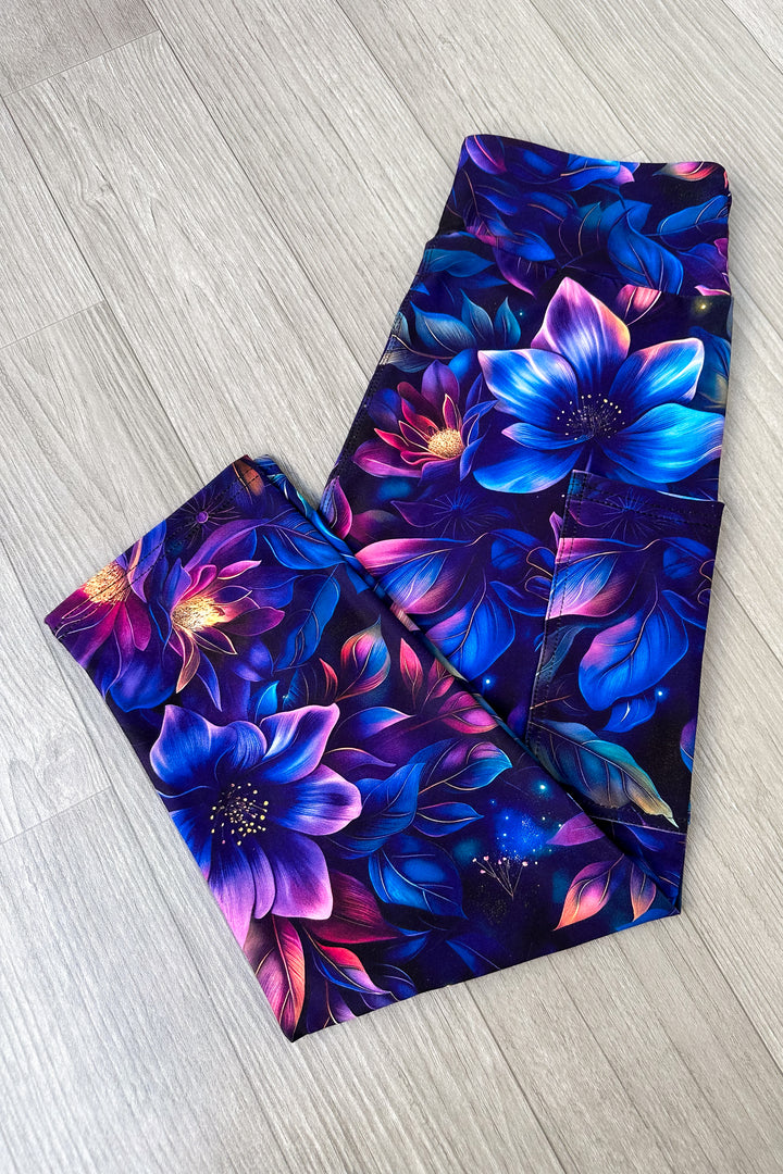 Obsidian Petal - Casual - Capri Leggings - Pockets