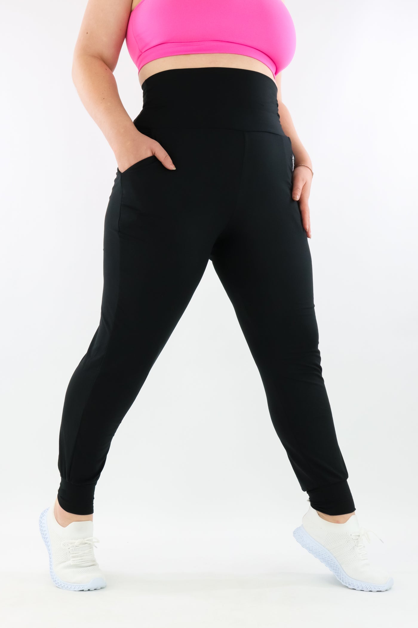 Black - Wide Leg Joggers - Pockets