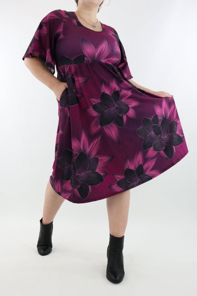 Burgundy Flower - Midi Length Dress - Mid Sleeve - Pockets - Pawlie