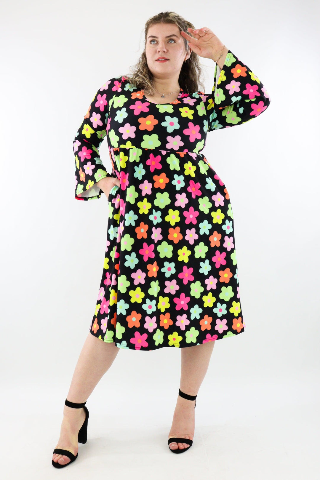 Colourpop Flowers - Midi Length Dress - Bell Sleeve - Pockets