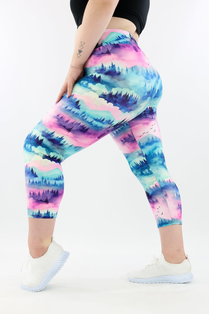 Wilderness - Casual - Capri Leggings