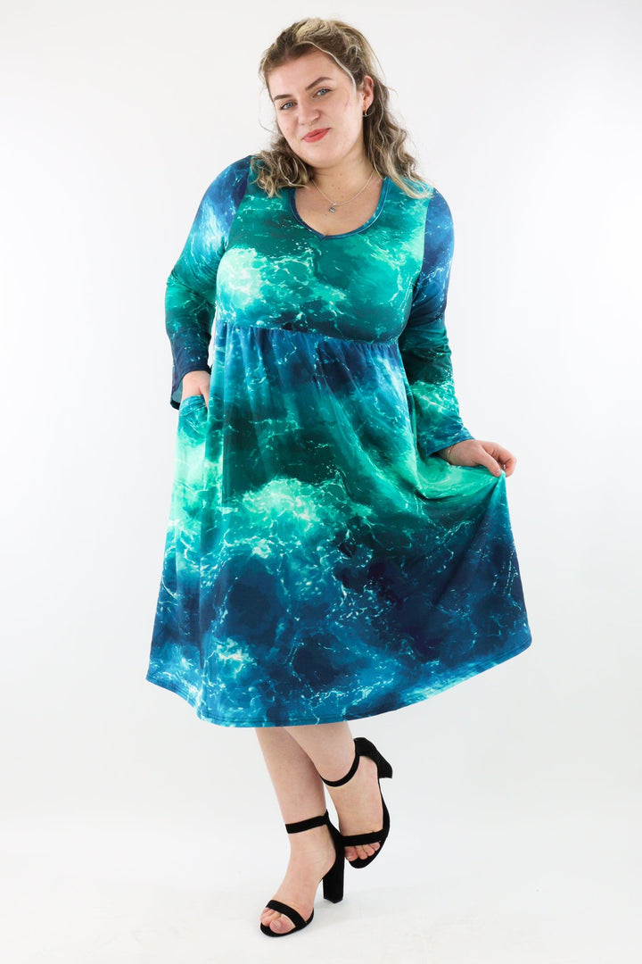 Powerful Ocean - Midi Length Dress - Bell Sleeve - Pockets