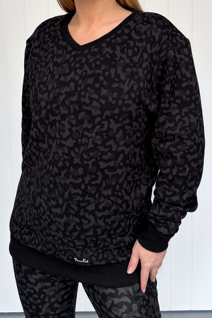 Black Panther - Fleece Jumper - V-neck (Imperfect)