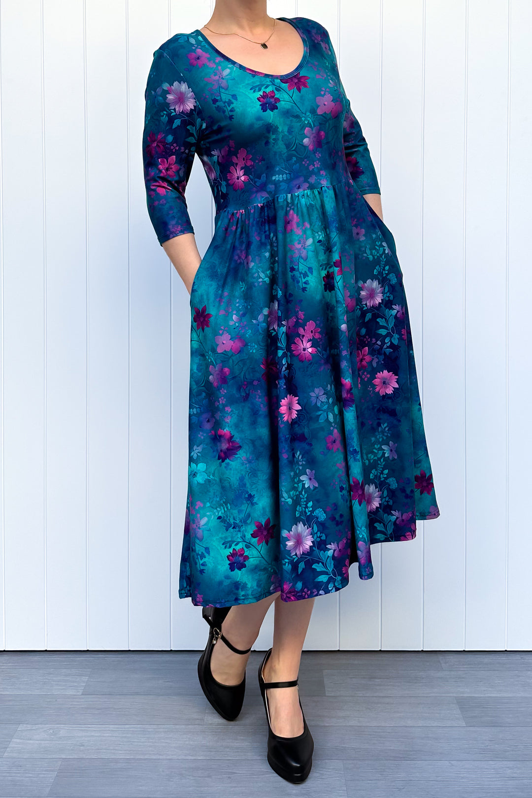 Ethereal Bloom - Midi Dress - 3/4 Sleeve - Pockets