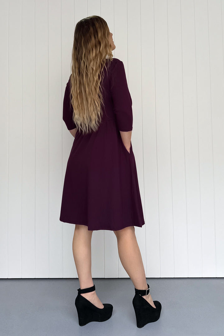 Plum - 3/4 Sleeve - Knee Length Dress - Pockets