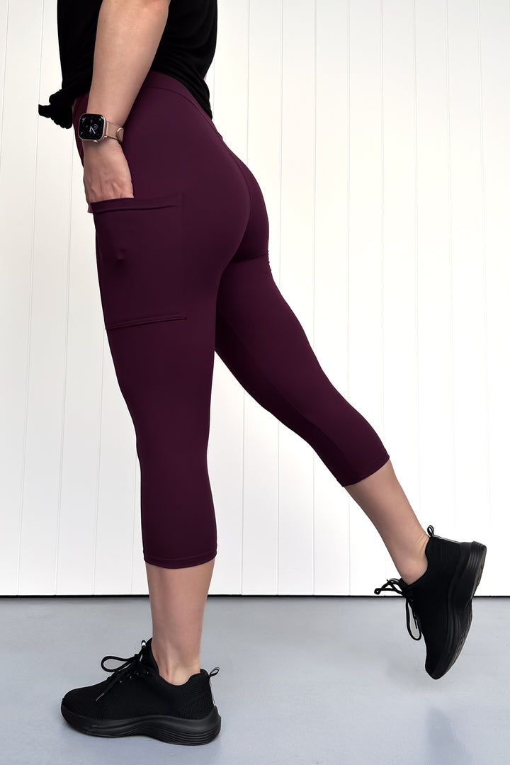 Plum - Casual - Capri Leggings - Pockets