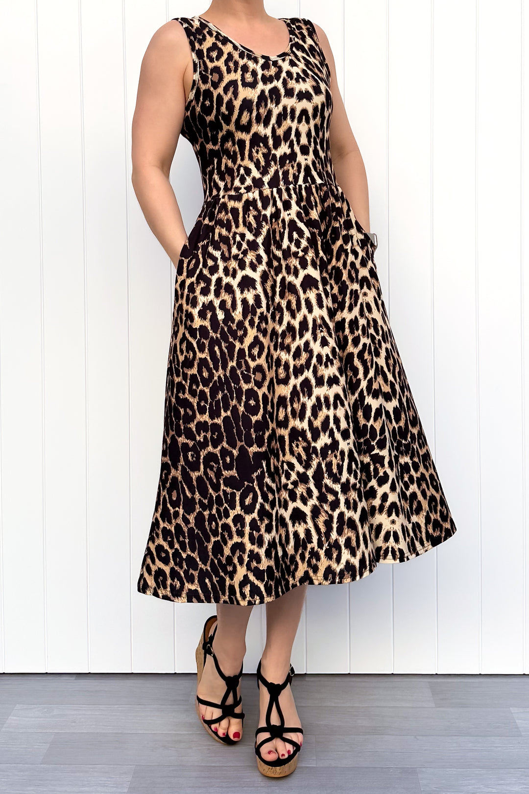 Wild Leopard - Sleeveless Midi Dress - Pockets