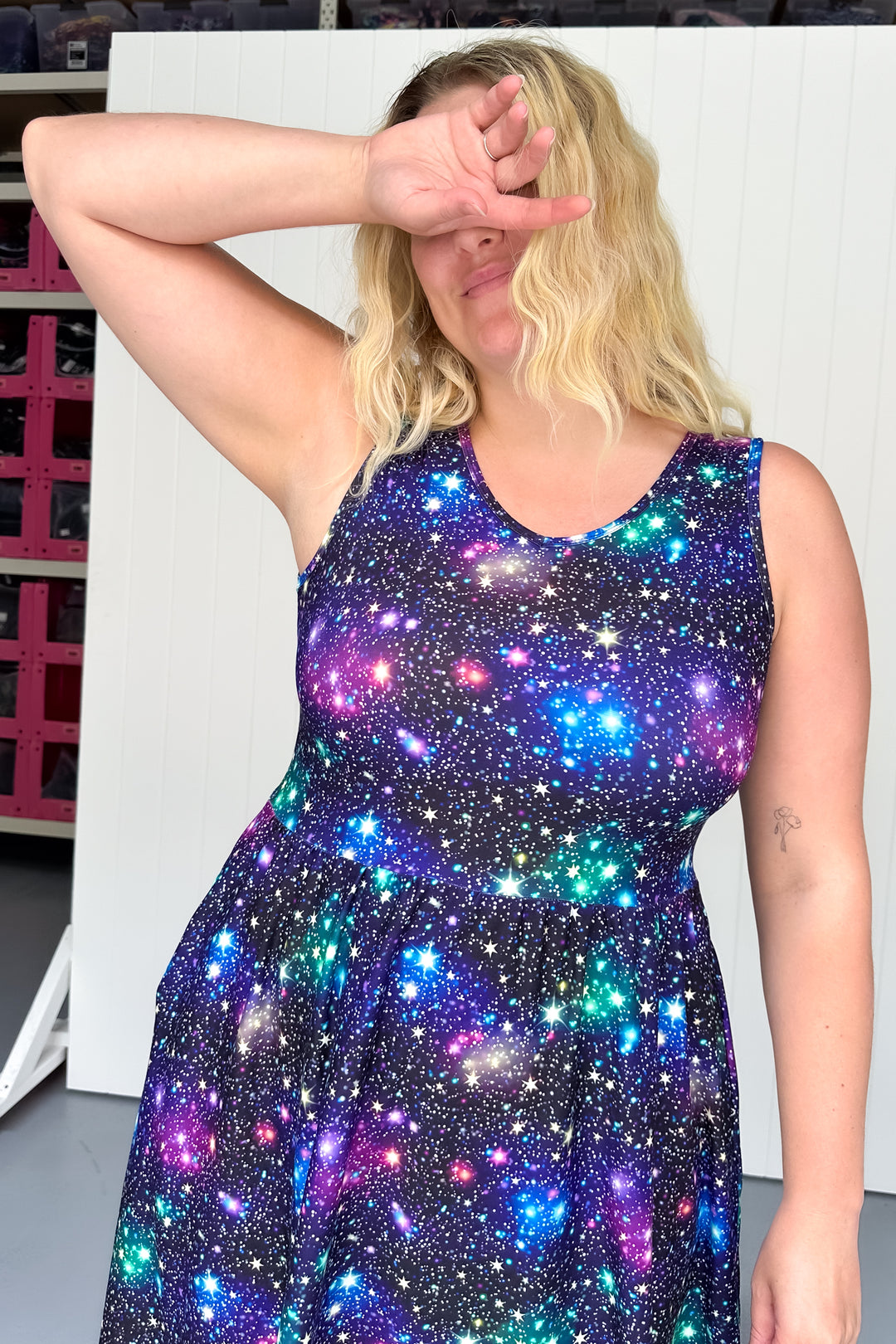 Galaxies Far Away - Sleeveless Midi Dress - Pockets