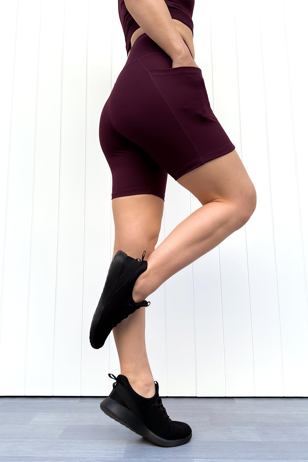 Plum - Mid Shorts - Hybrid 2.0 - Pockets