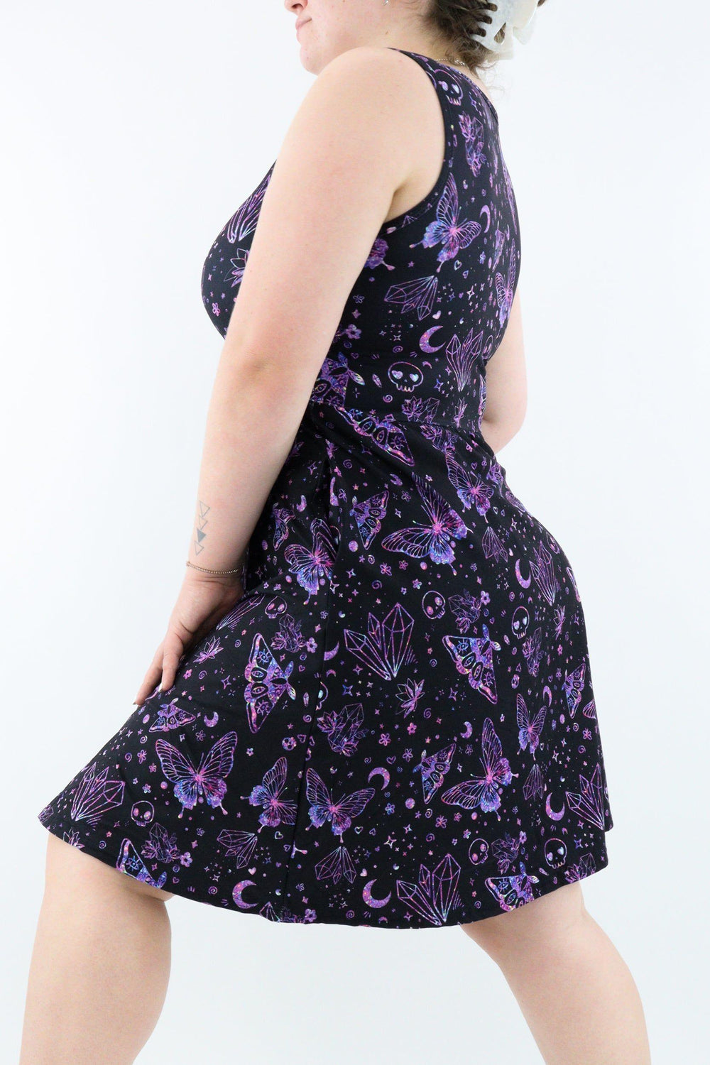 Glitter Witch - Sleeveless Skater Dress - Knee Length - Side Pockets - Pawlie