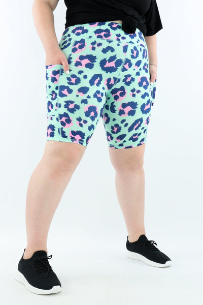 Minty Leopard - Casual - Long Shorts - Pockets - Pawlie