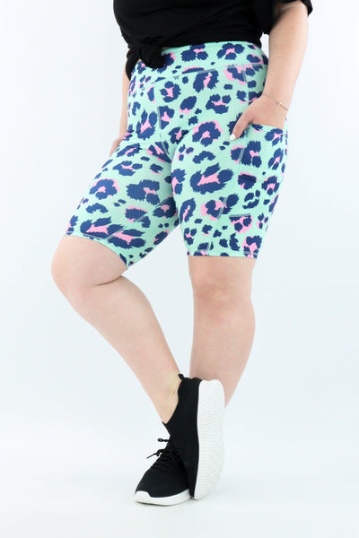 Minty Leopard - Casual - Long Shorts - Pockets