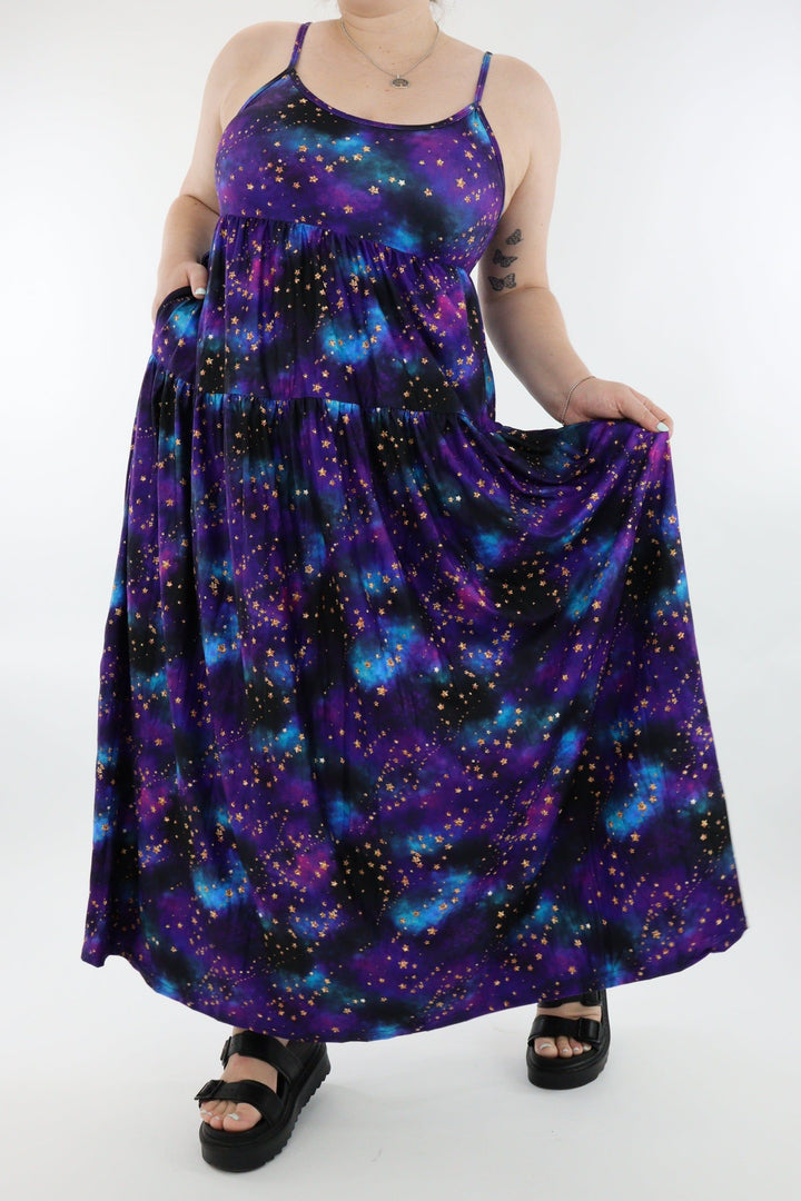 Universe Shimmer - Strappy Maxi Dress - Pockets - Pawlie