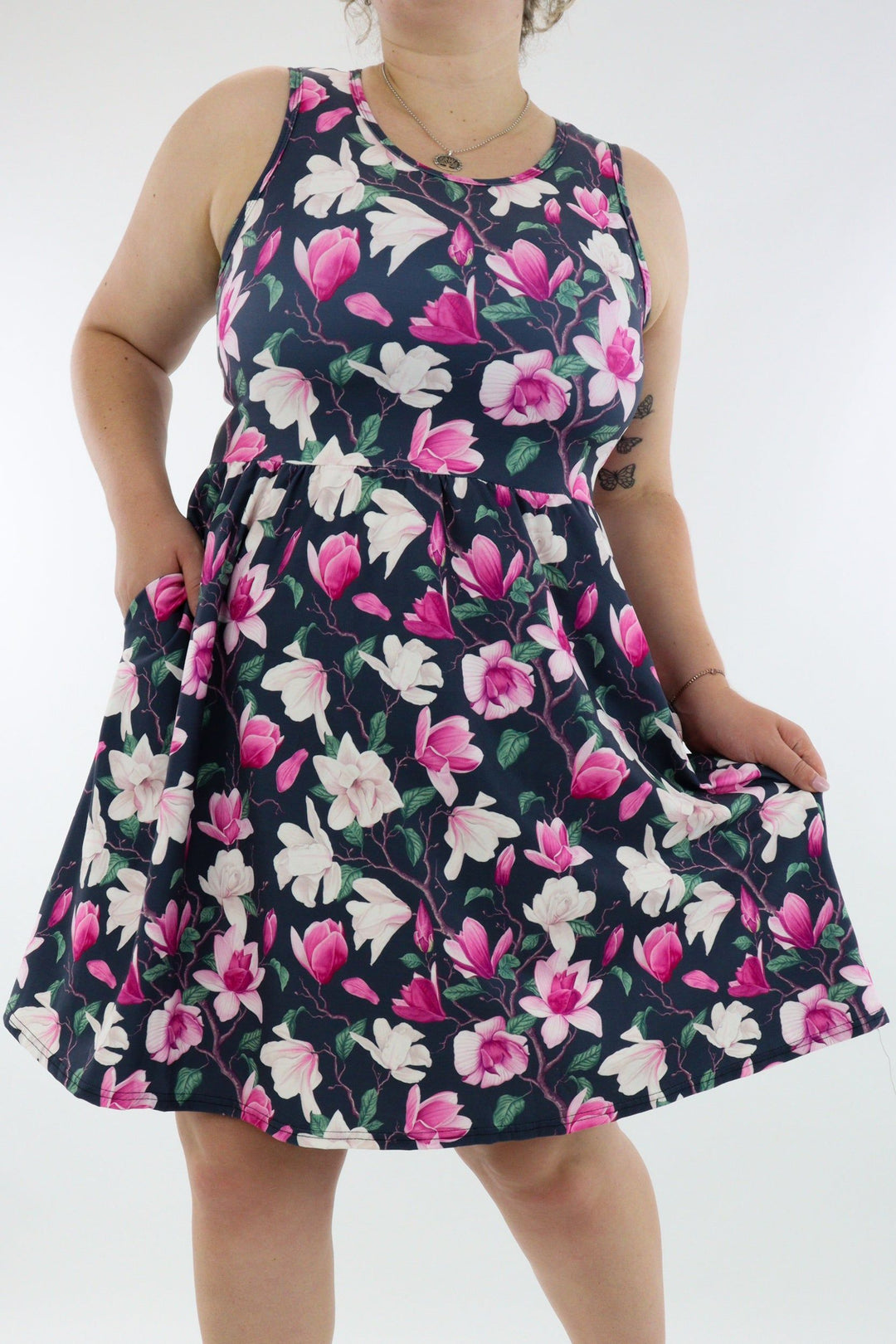 Vintage Magnolia - Sleeveless Skater Dress - Knee Length - Side Pockets - Pawlie