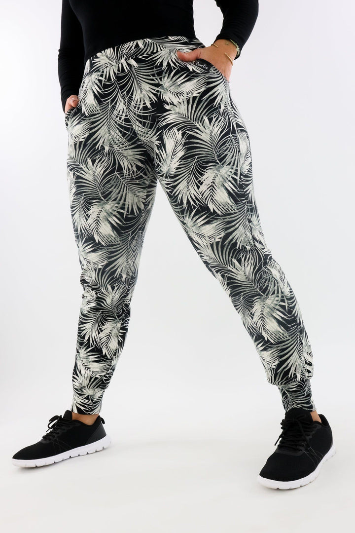 Achromatic Leaves - Soft Joggers 2.0 - Pockets Hybrid Joggers Pawlie   