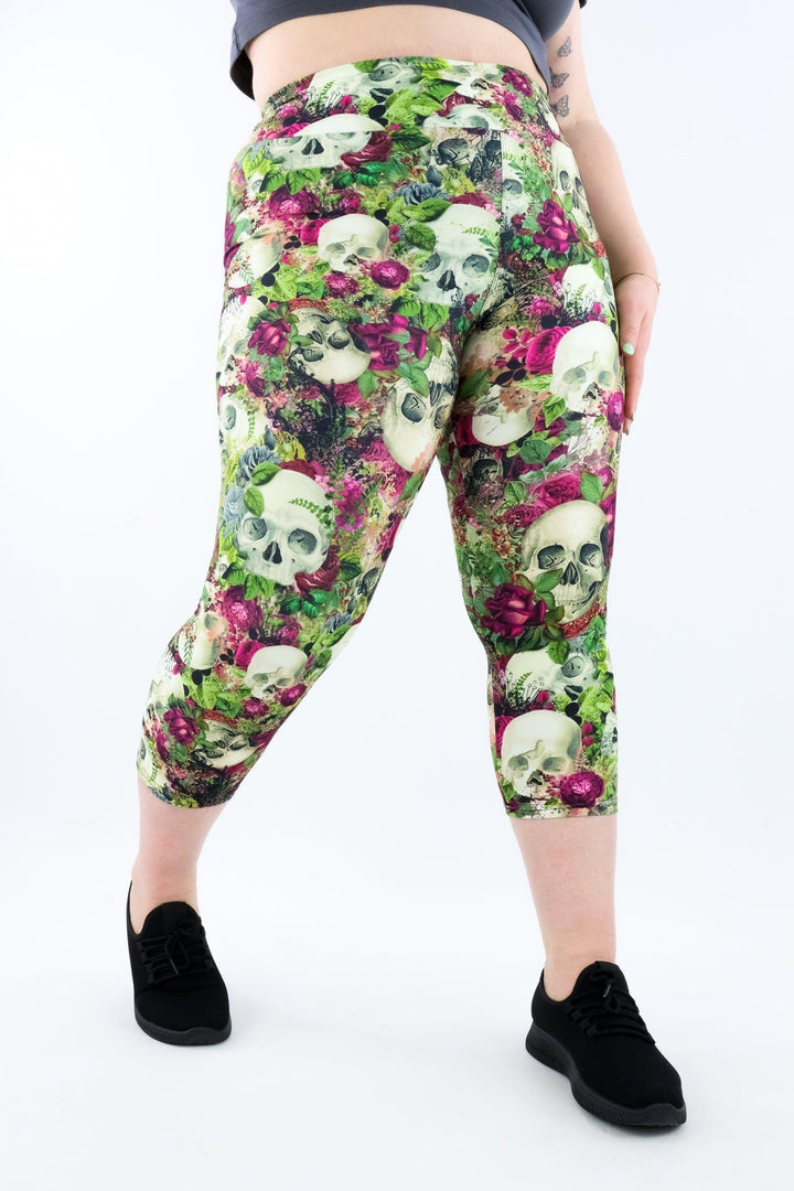 Skull Garden - Casual - Capri Leggings Casual Capri Leggings Pawlie   