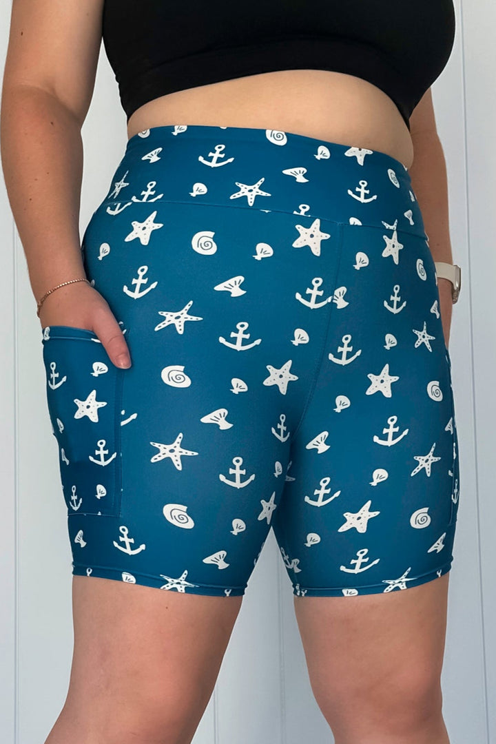 One with the Sea - Casual - Mid Shorts - Pockets