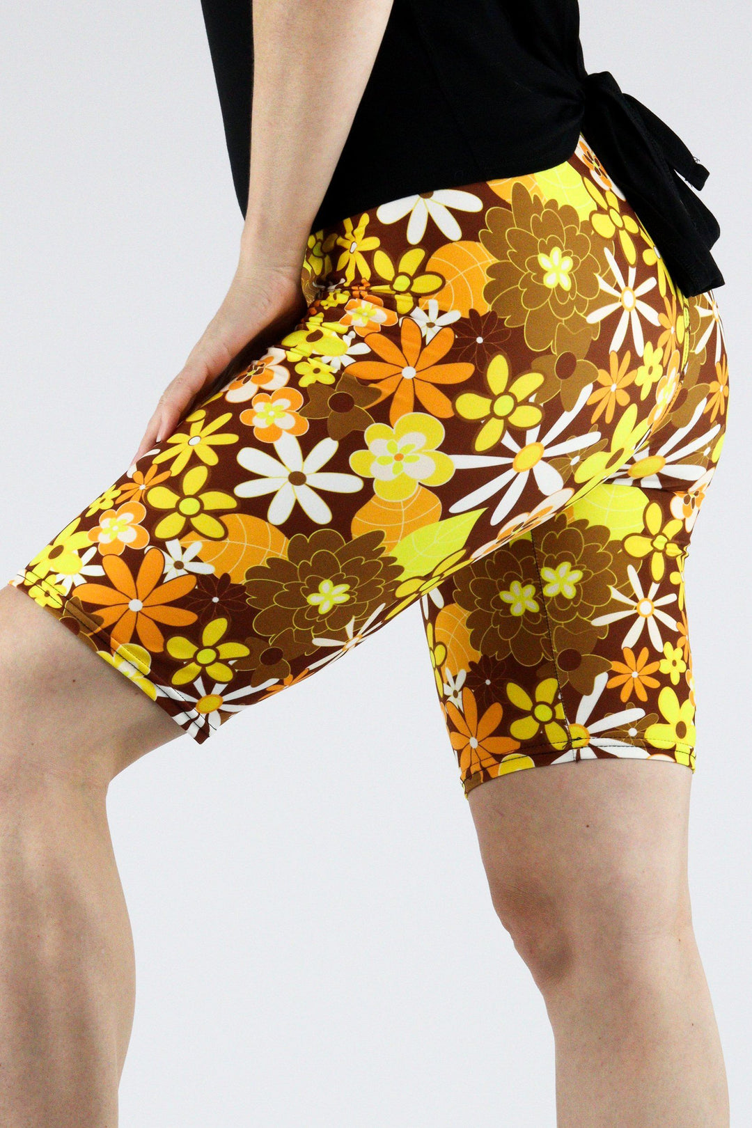 70s Flower - Casual Long Shorts Casual Shorts Pawlie   