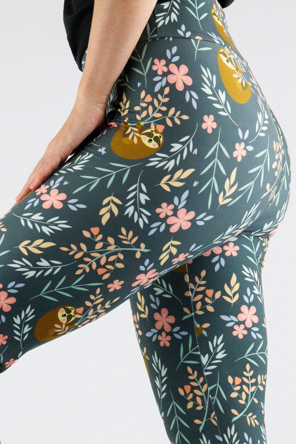 Sloth Petals - Casual Capri Leggings Casual Capri Leggings Pawlie   