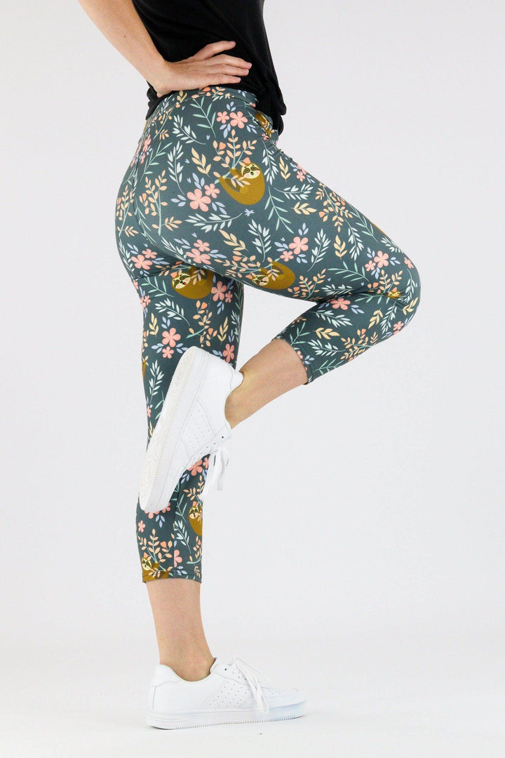 Sloth Petals - Casual Capri Leggings Casual Capri Leggings Pawlie   