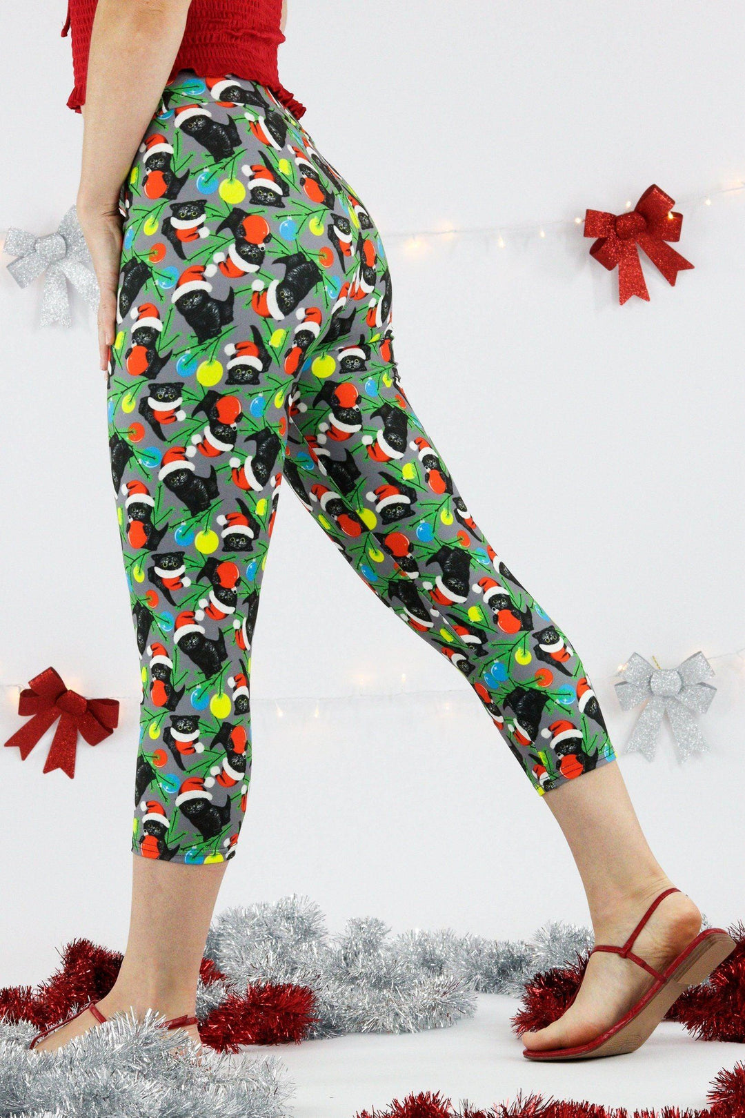 Christmas Cats - Casual Capri Leggings Casual Capri Leggings Pawlie   