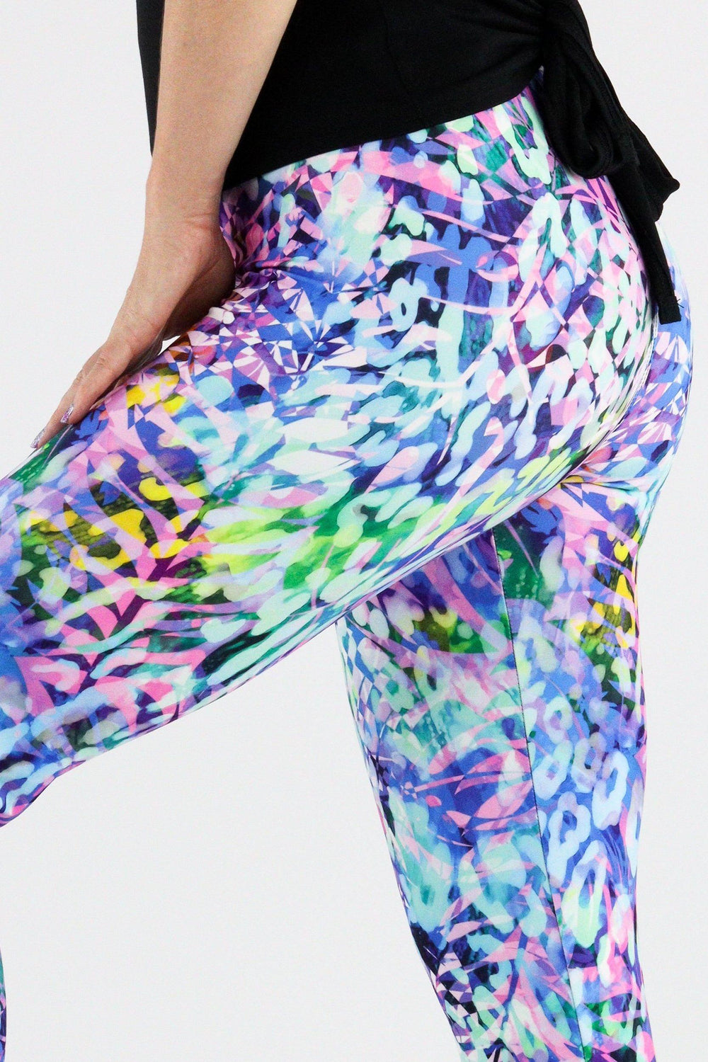 Wild Jungle - Casual Capri Leggings Casual Capri Leggings Pawlie   