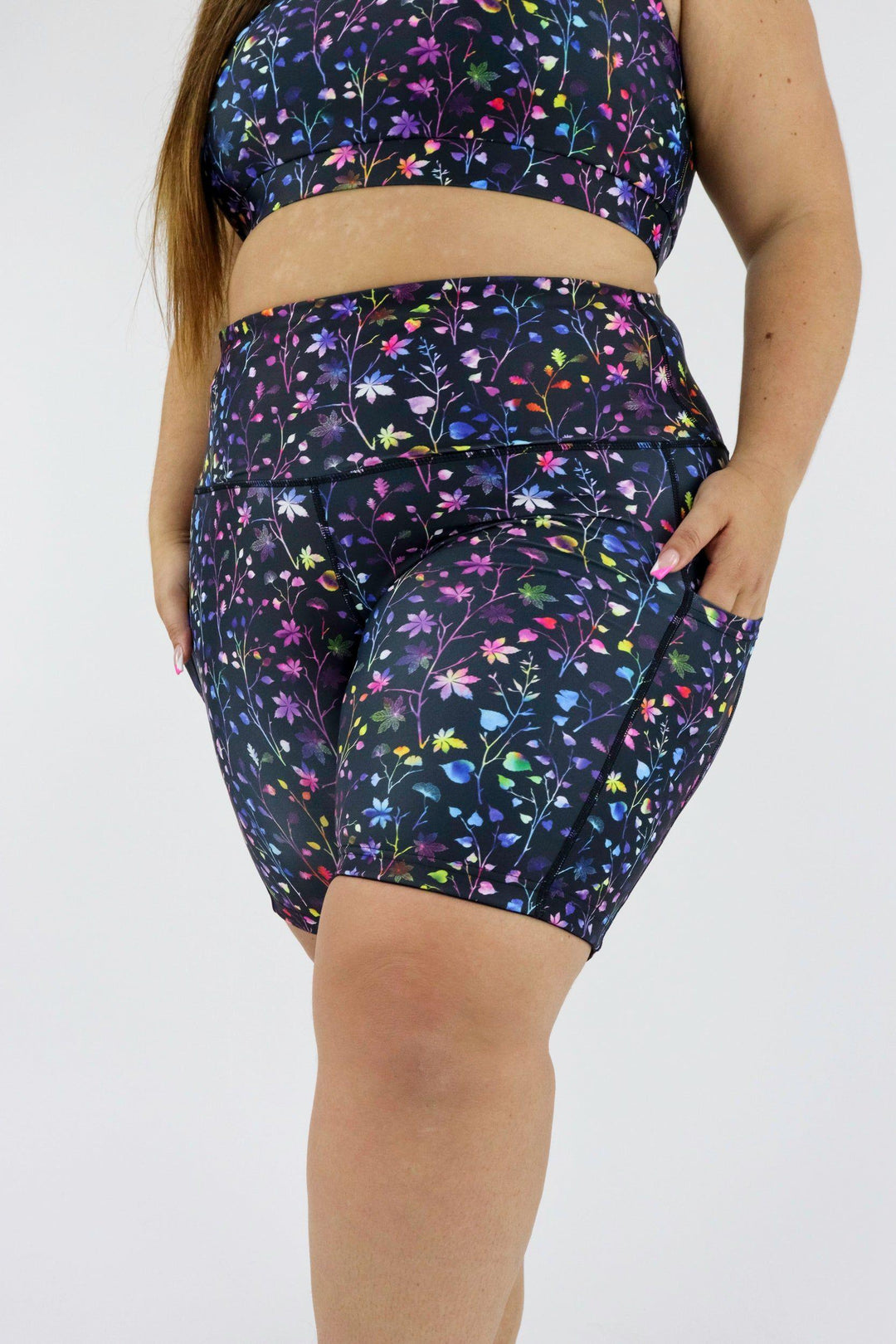 Little Leaves - Dynamic Active - Pocket Mid Shorts - Silicone Active Shorts Pawlie   