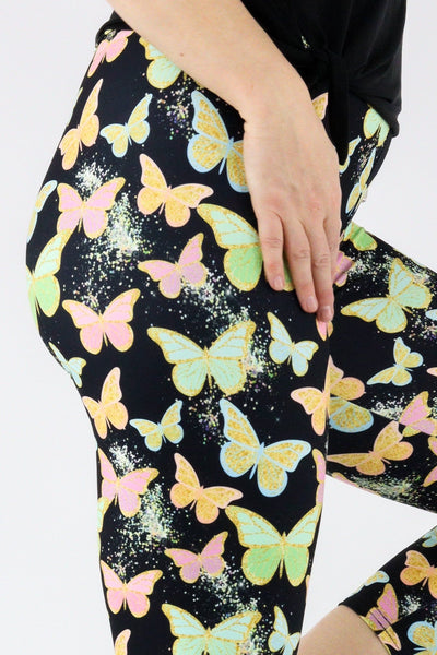 Butterfly Glitter - Casual Capri Leggings Casual Capri Leggings Pawlie   
