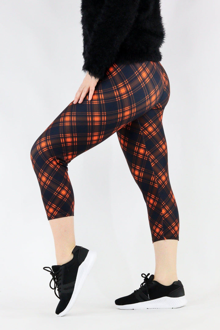 Red Plaid - Casual Capri Leggings Casual Capri Leggings Pawlie   