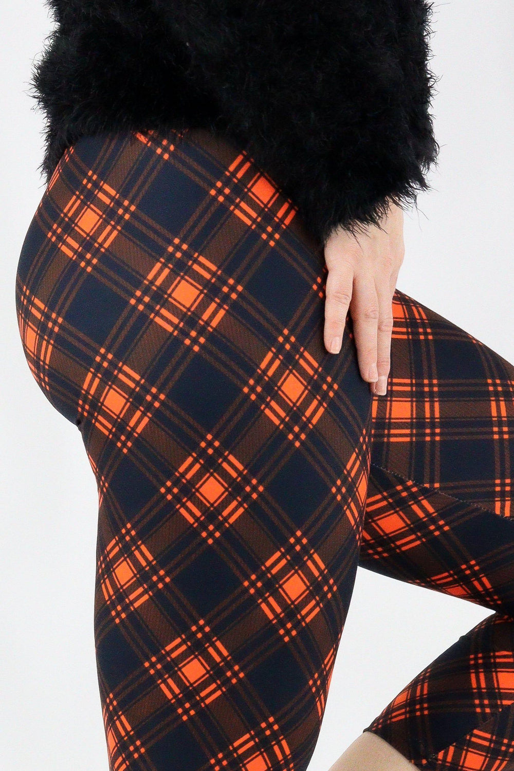 Red Plaid - Casual Capri Leggings Casual Capri Leggings Pawlie   