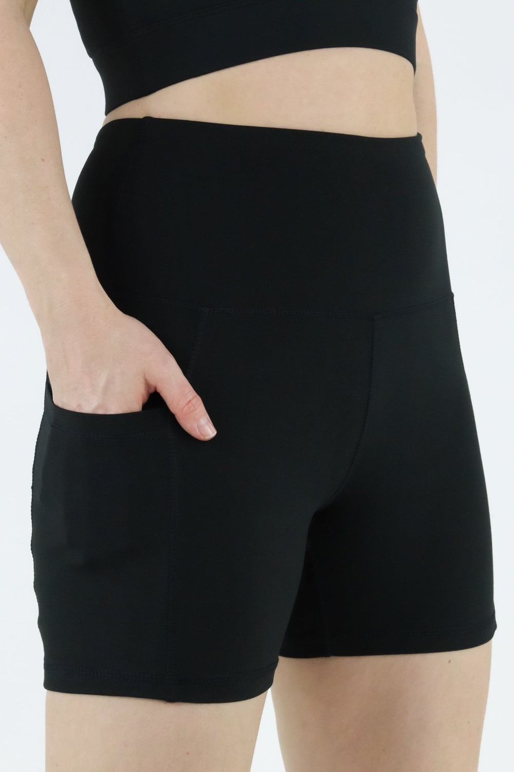 Black - Hybrid 2.0 - Leg Pockets - Shorty Shorts Hybrid Shorts Pawlie   